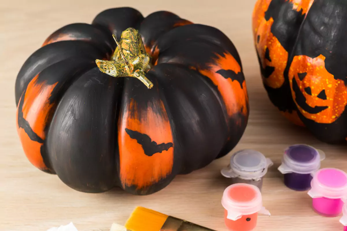 18 Glorious Pumpkin Decorating Ideas