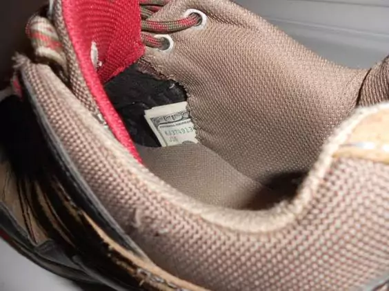 Use old shoes to hide money